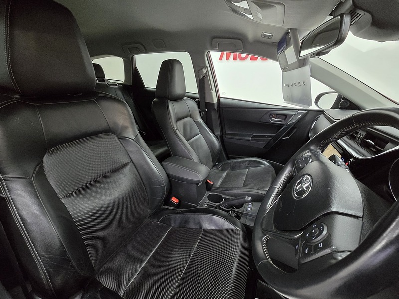 Used Toyota Auris 2018 for sale - 77501061: Photo 15