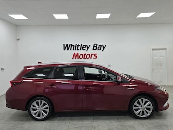 Used Toyota Auris 2018 for sale - 77501061: Photo