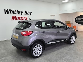 Used Renault Captur 2017 for sale - 75777956: Photo