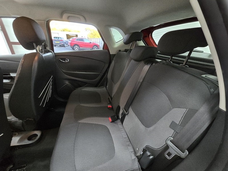 Used Renault Captur 2017 for sale - 76686822: Photo 17