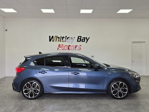 Used Ford Focus 2019 for sale - 76163653: Photo 2
