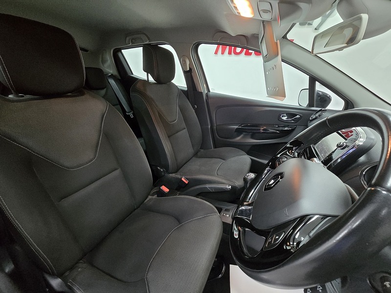 Used Renault Clio 2015 for sale - 77069803: Photo 15