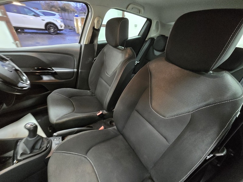 Used Renault Clio 2015 for sale - 77069803: Photo 19