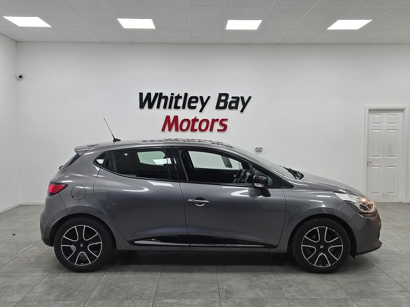 Used Renault Clio 2015 for sale - 77069803: Photo 2