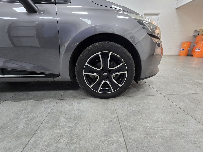 Used Renault Clio 2015 for sale - 77069803: Photo 23