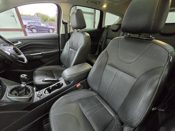 Used Ford Kuga 2015 for sale - 76148318: Photo 18