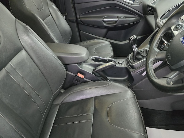 Used Ford Kuga 2015 for sale - 76148318: Photo 8