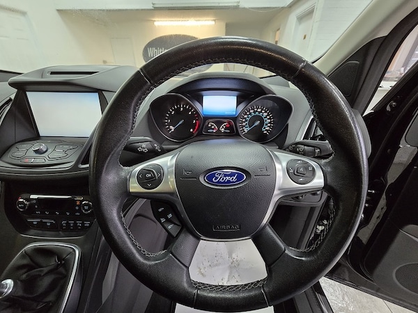 Used Ford Kuga 2015 for sale - 76148318: Photo 9
