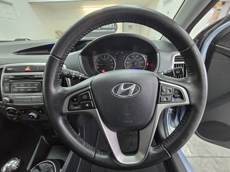 Used Hyundai i20 2012 for sale - 76946785: Photo 9
