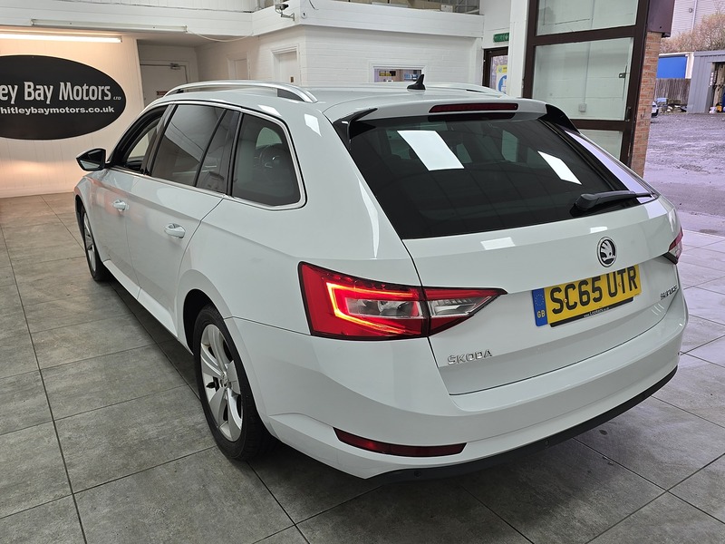 Used Skoda Superb 2015 for sale - 77250901: Photo 4