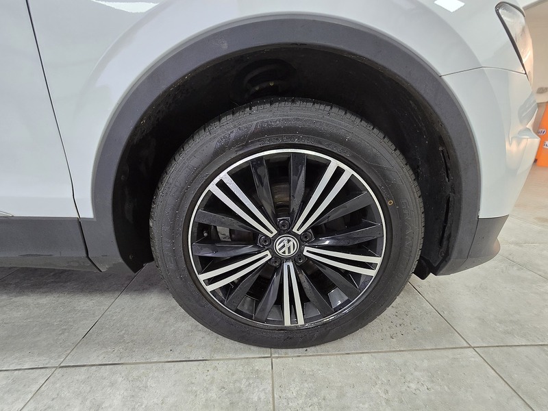 Used Volkswagen Tiguan 2017 for sale - 77836608: Photo 23