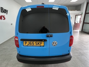 Used Volkswagen Caddy Maxi 2015 for sale - 79547033: Photo