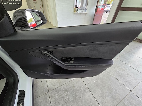 Used Tesla Model 3 2020 for sale - 76236288: Photo 15