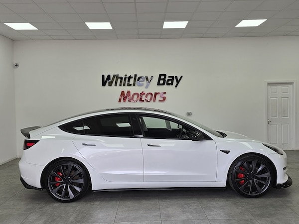 Used Tesla Model 3 2020 for sale - 76236288: Photo 2