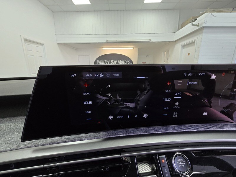 Used Peugeot 3008 2024 for sale - 76352986: Photo 11