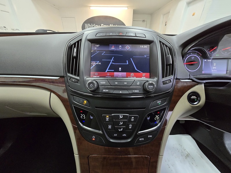 Used Vauxhall Insignia 2014 for sale - 76559492: Photo 12