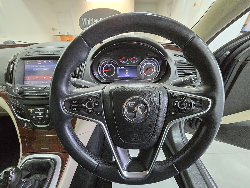 Used Vauxhall Insignia 2014 for sale - 76559492: Photo 9