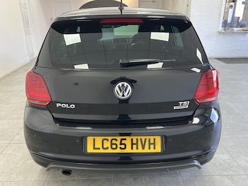 Used Volkswagen Polo 2016 for sale - 78325607: Photo