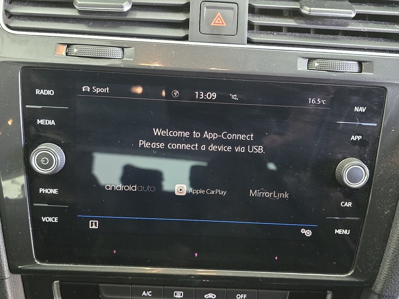 Used Volkswagen Golf 2018 for sale - 76288030: Photo 10