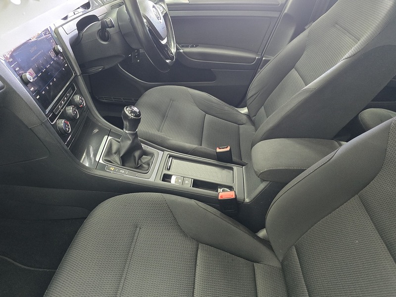 Used Volkswagen Golf 2018 for sale - 76288030: Photo 18