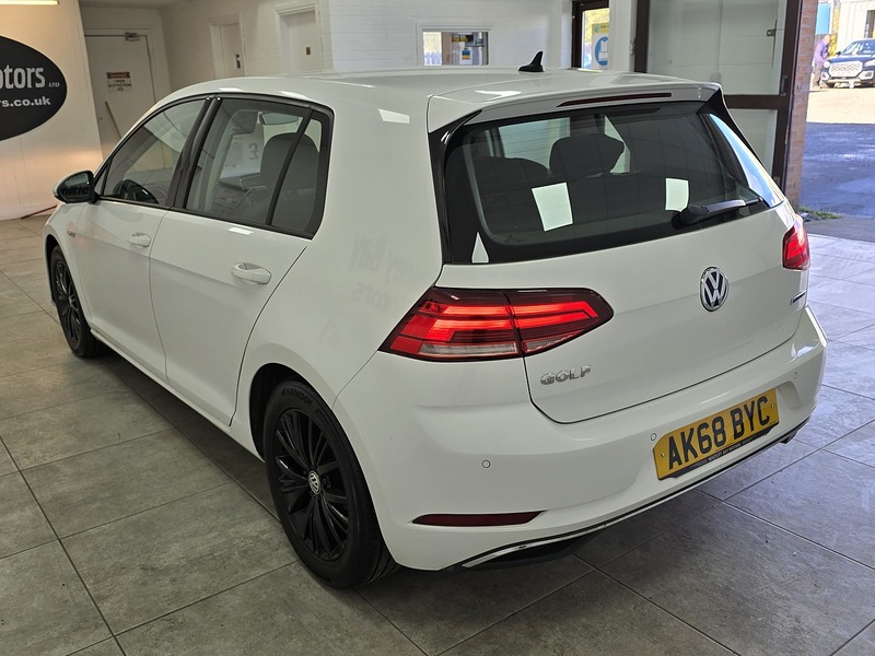 Used Volkswagen Golf 2018 for sale - 76288030: Photo 5
