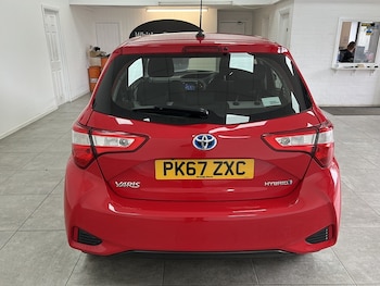Used Toyota Yaris 2017 for sale - 79478092: Photo