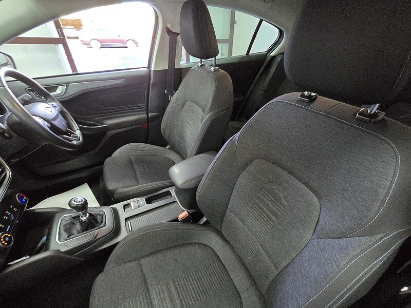 Used Ford Focus 2020 for sale - 76368269: Photo 19
