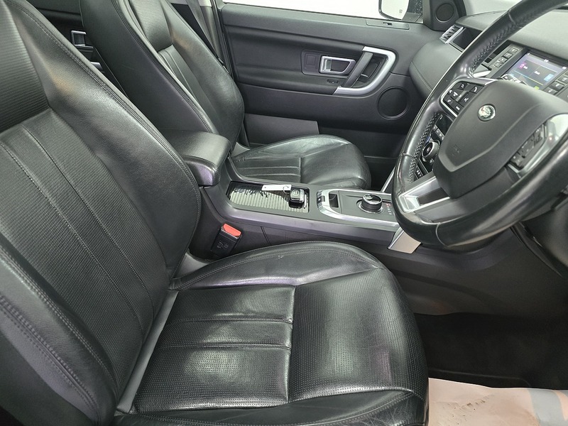 Used Land Rover Discovery Sport 2017 for sale - 77494376: Photo 8