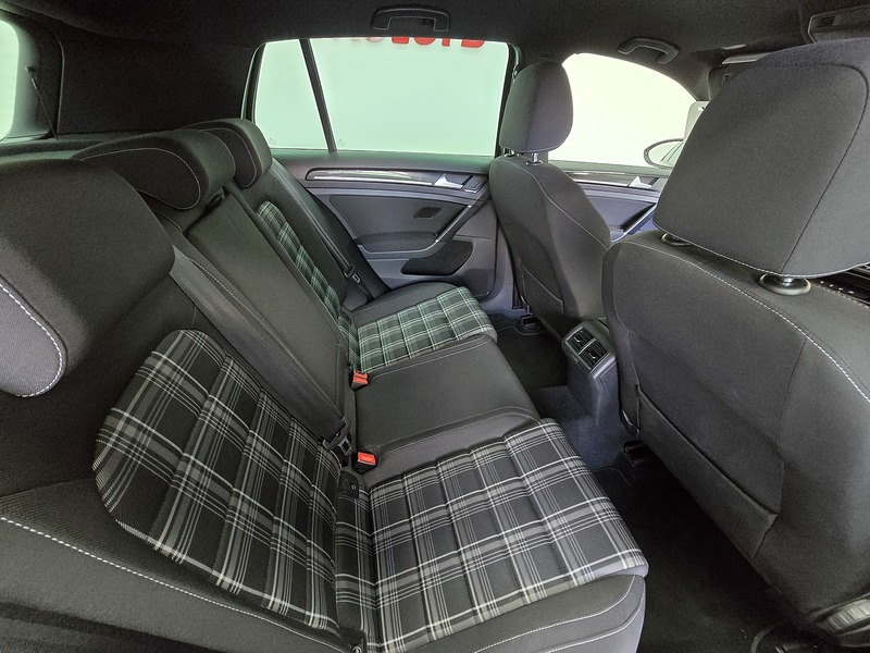 Used Volkswagen Golf 2015 for sale - 76403231: Photo 14