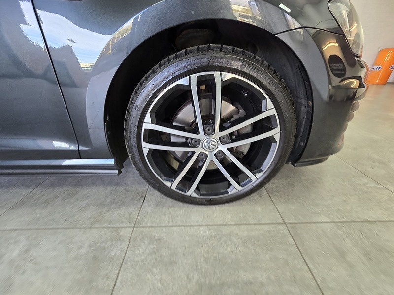 Used Volkswagen Golf 2015 for sale - 76403231: Photo 21