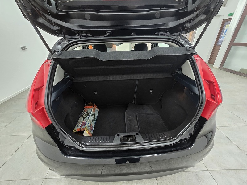 Used Ford Fiesta 2012 for sale - 76919756: Photo 15