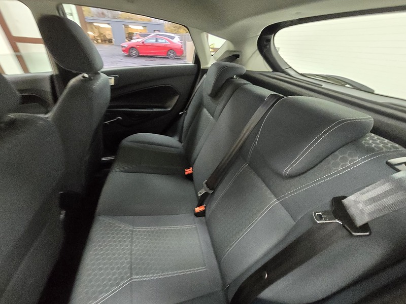 Used Ford Fiesta 2012 for sale - 76919756: Photo 16