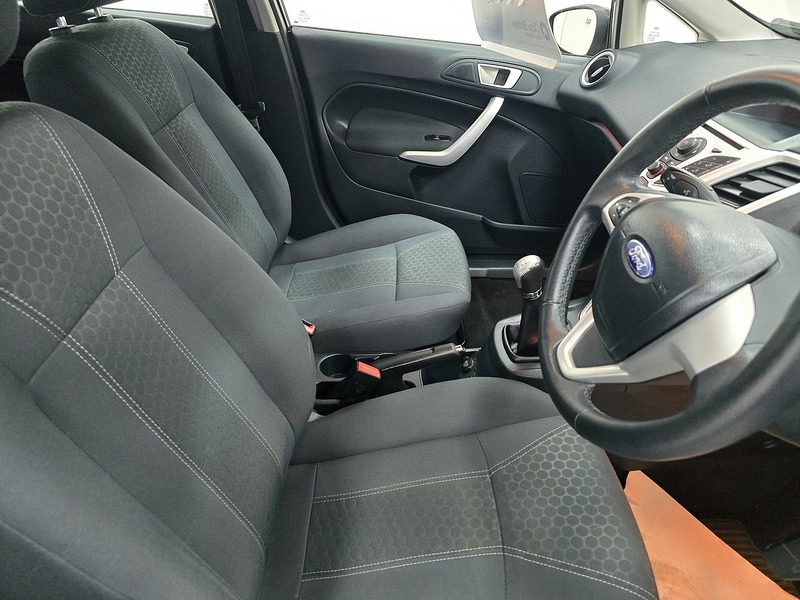Used Ford Fiesta 2012 for sale - 76919756: Photo 8