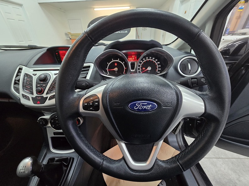 Used Ford Fiesta 2012 for sale - 76919756: Photo 9