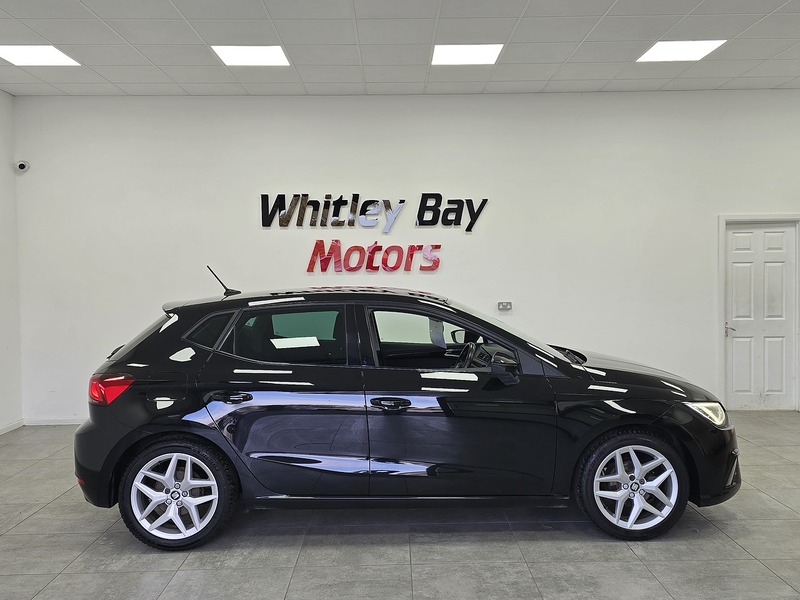 Used SEAT Ibiza 2018 for sale - 76763162: Photo 2