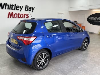 Used Toyota Yaris 2018 for sale - 79423168: Photo
