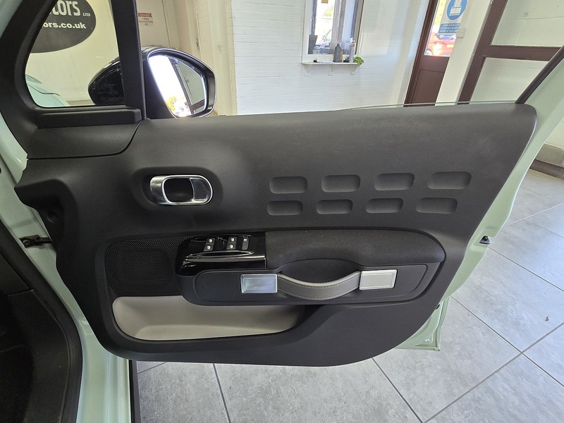 Used Citroen C3 2018 for sale - 76027084: Photo 13