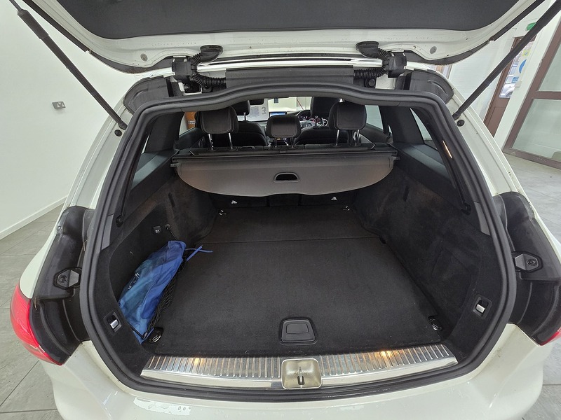 Used Mercedes-Benz C Class 2017 for sale - 76910684: Photo 16