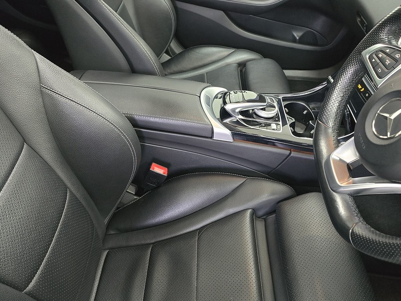 Used Mercedes-Benz C Class 2017 for sale - 76910684: Photo 8