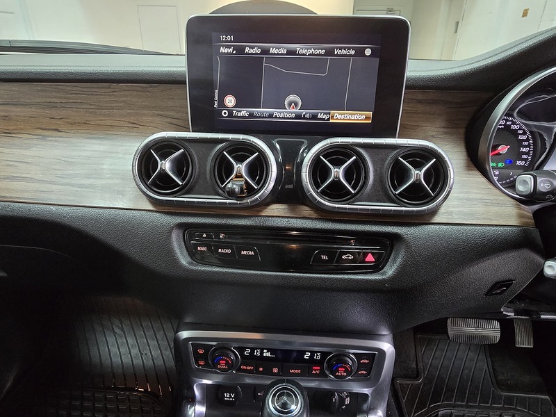 Used Mercedes-Benz X Class 2018 for sale - 76274440: Photo 12