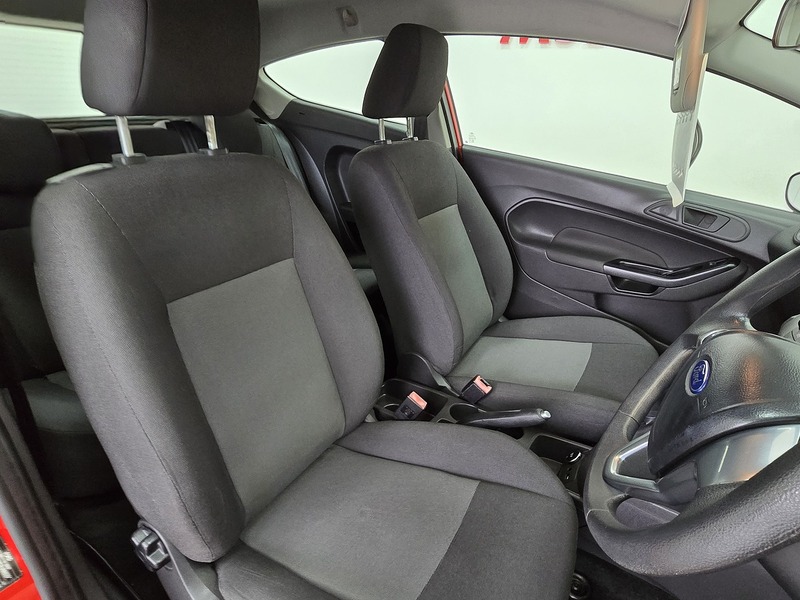 Used Ford Fiesta 2014 for sale - 76263807: Photo 12