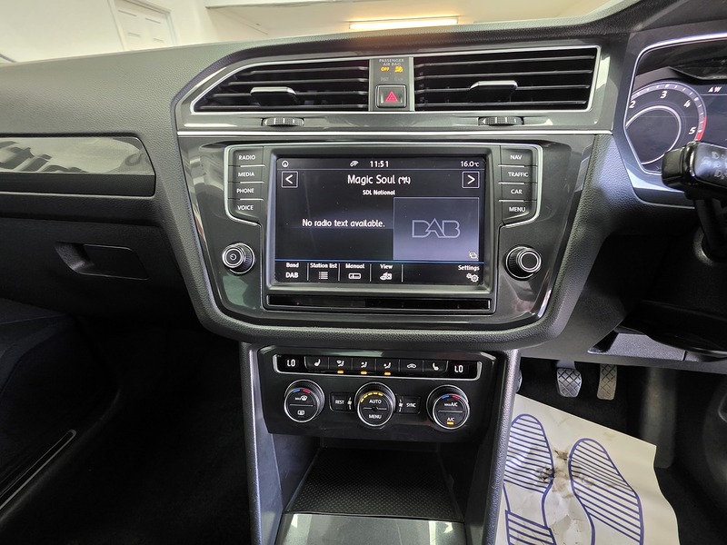 Used Volkswagen Tiguan 2017 for sale - 78168057: Photo 12