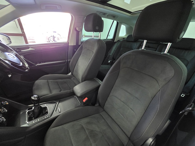 Used Volkswagen Tiguan 2017 for sale - 78168057: Photo 16