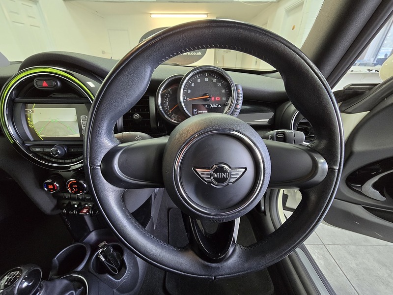 Used MINI Convertible for sale - 76464441: Photo 10