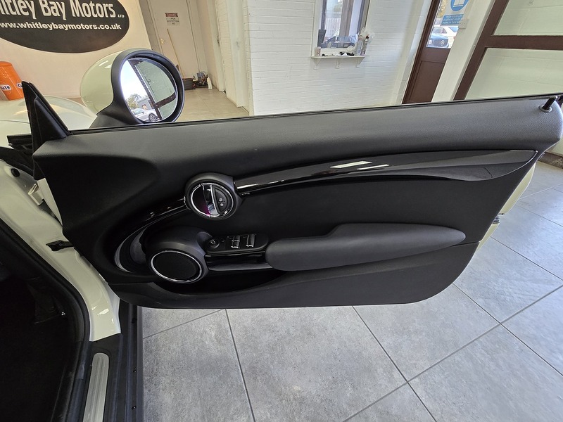 Used MINI Convertible for sale - 76464441: Photo 13