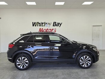 Used Volkswagen T-Roc 2021 for sale - 75148970: Photo