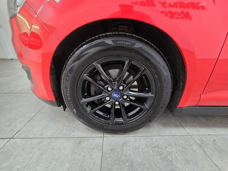 Used Ford C-Max 2017 for sale - 76430505: Photo 19