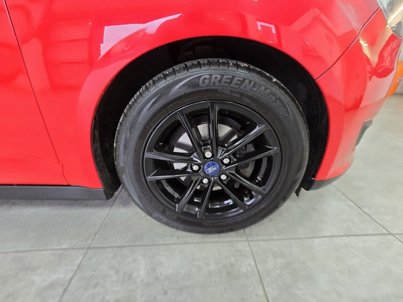 Used Ford C-Max 2017 for sale - 76430505: Photo 22