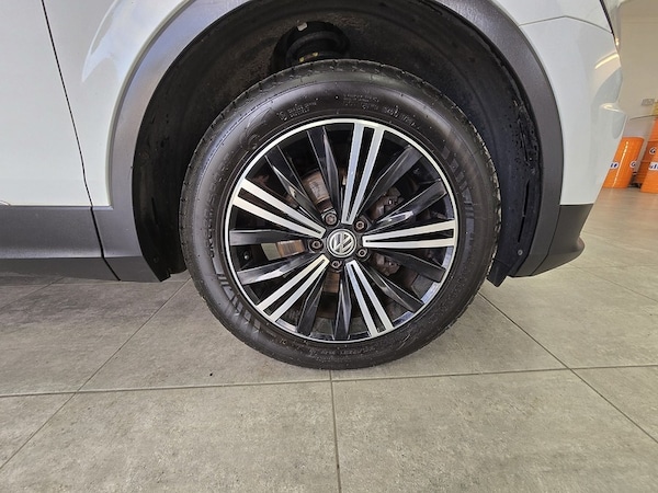 Used Volkswagen Tiguan 2019 for sale - 75567979: Photo 23