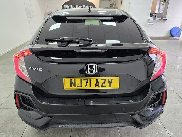 Used Honda Civic 2021 for sale - 75148982: Photo 4